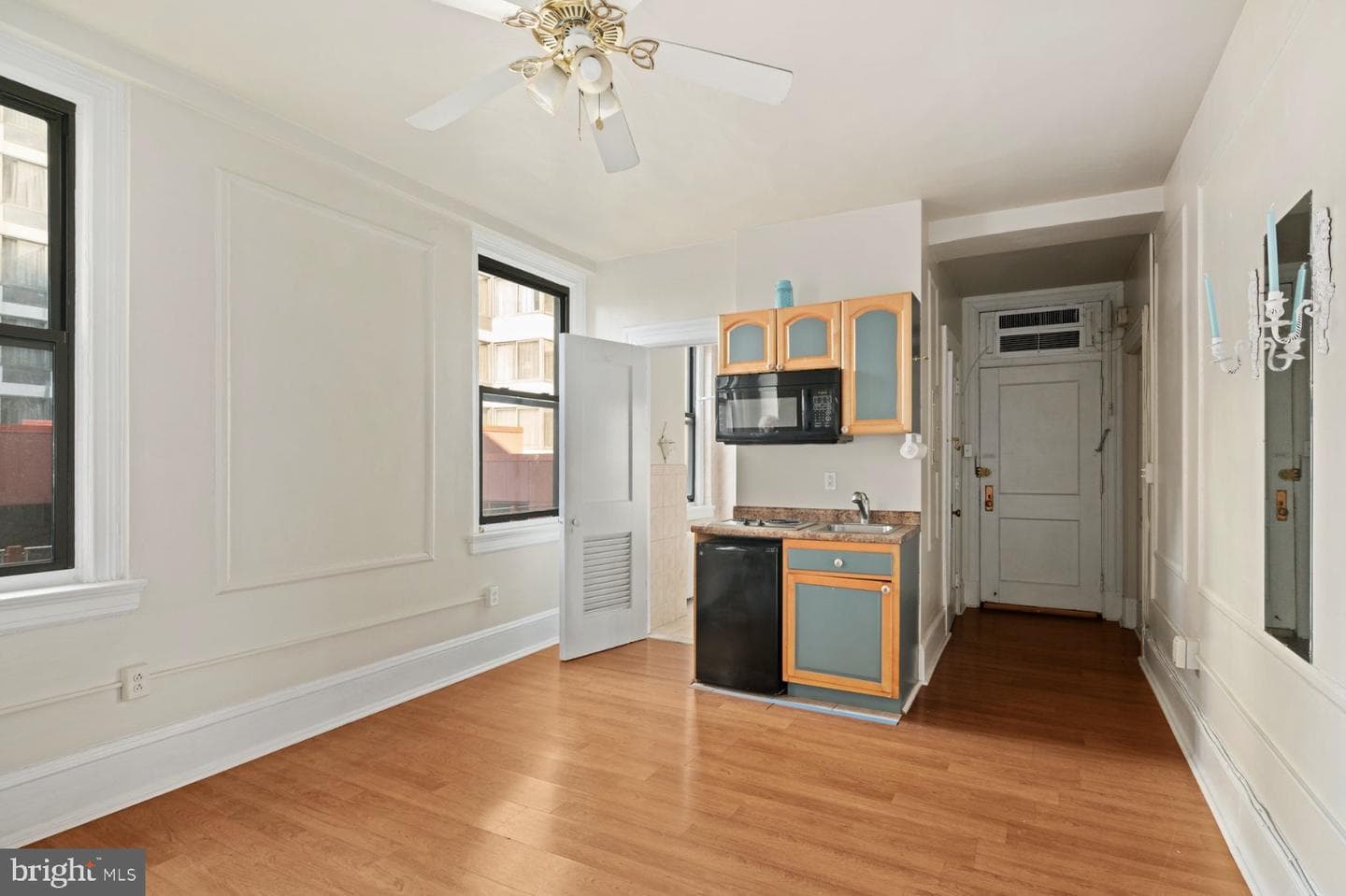 1324 Locust Street #619, Philadelphia