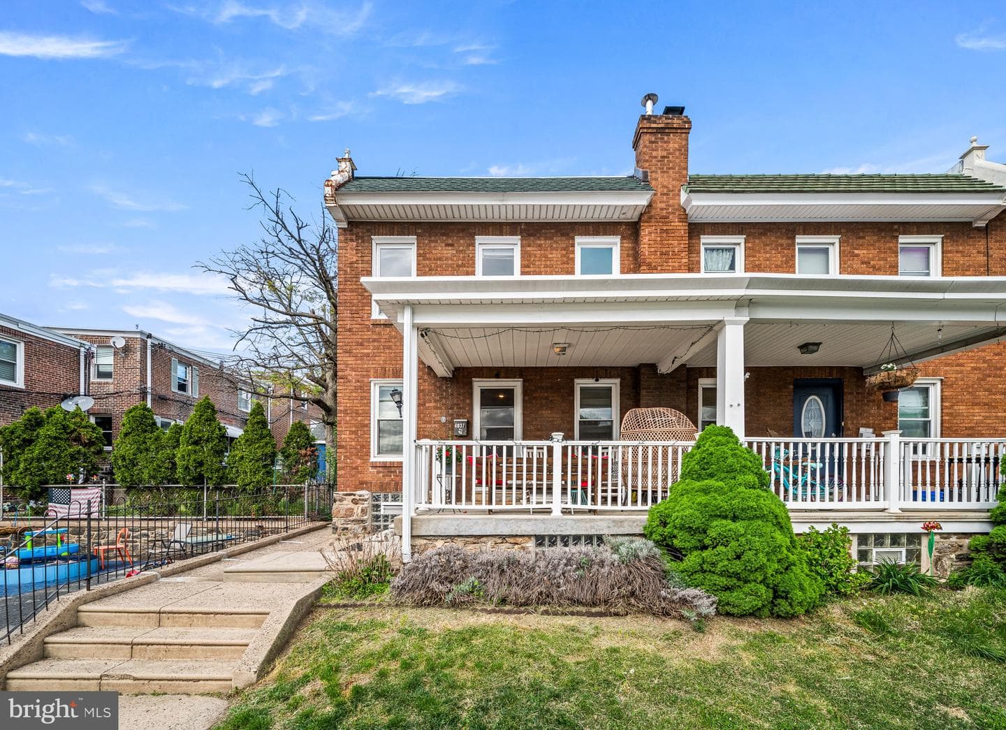 4037 Mitchell Street photo 1