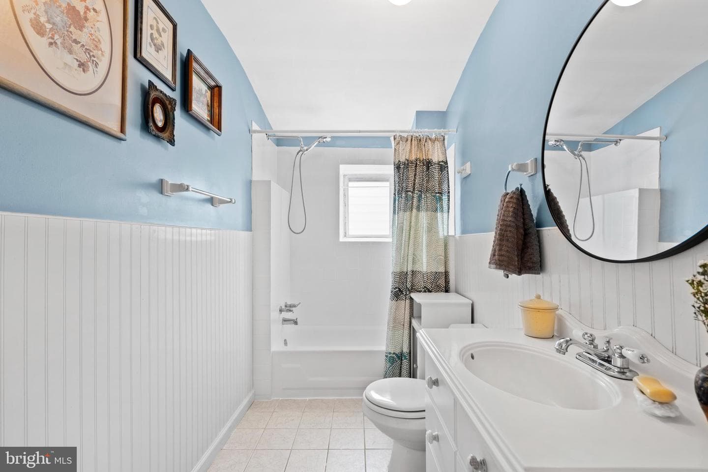 215 Krams Avenue photo 17