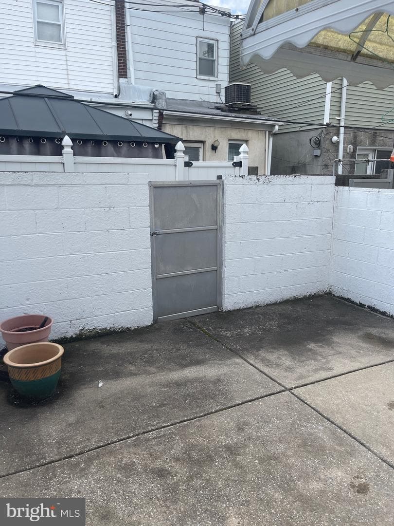 360 Durfor Street photo 14