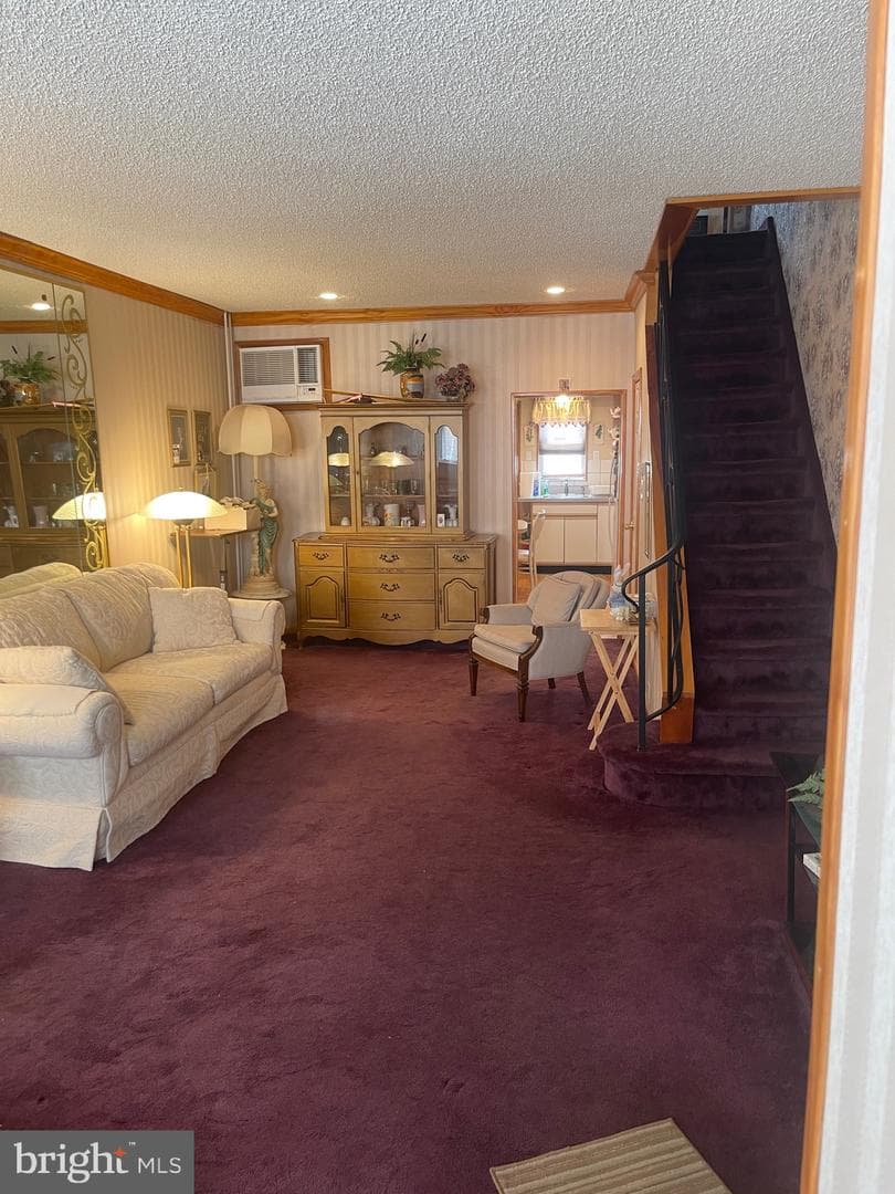 360 Durfor Street photo 5