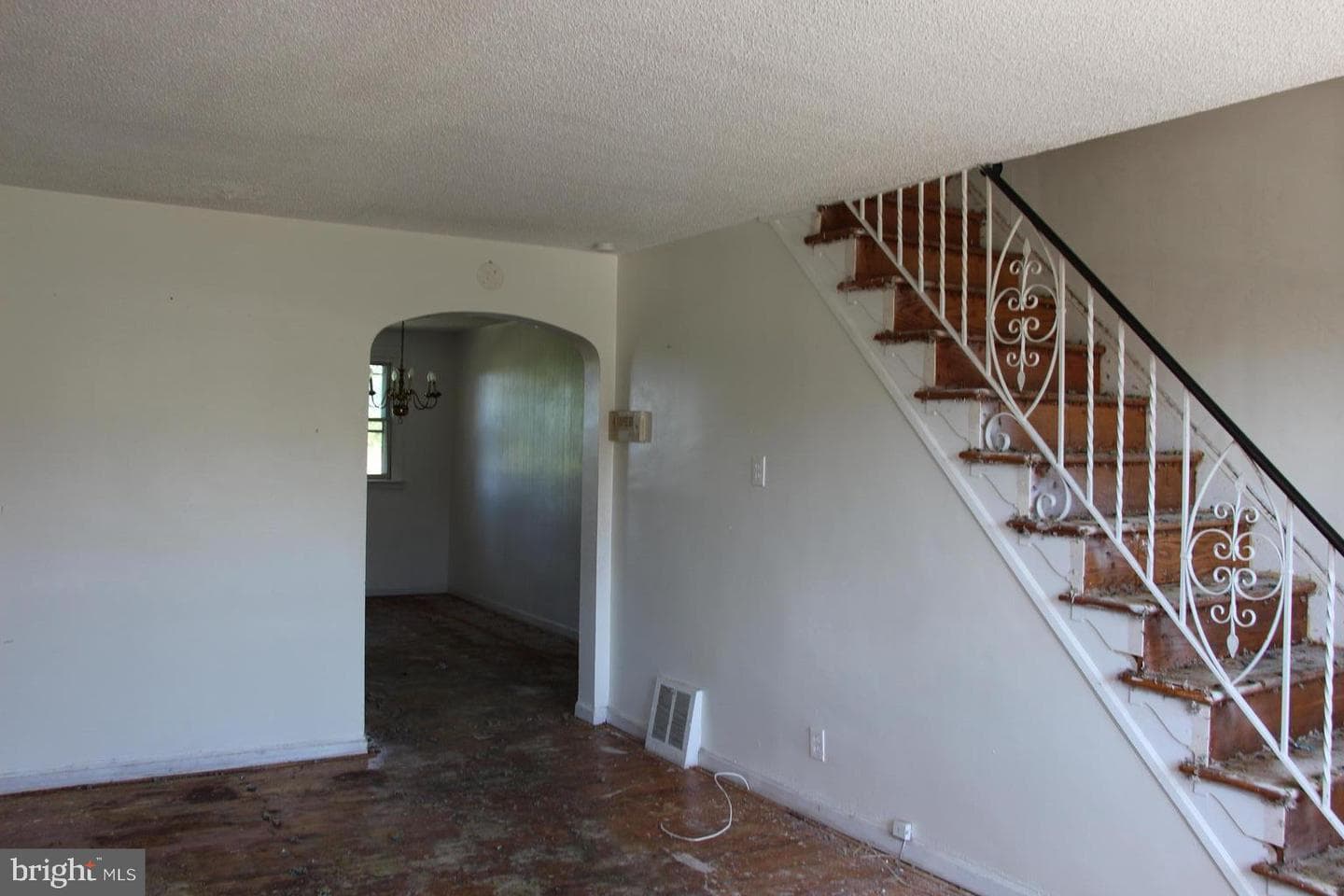1620 Ashurst Road photo 2