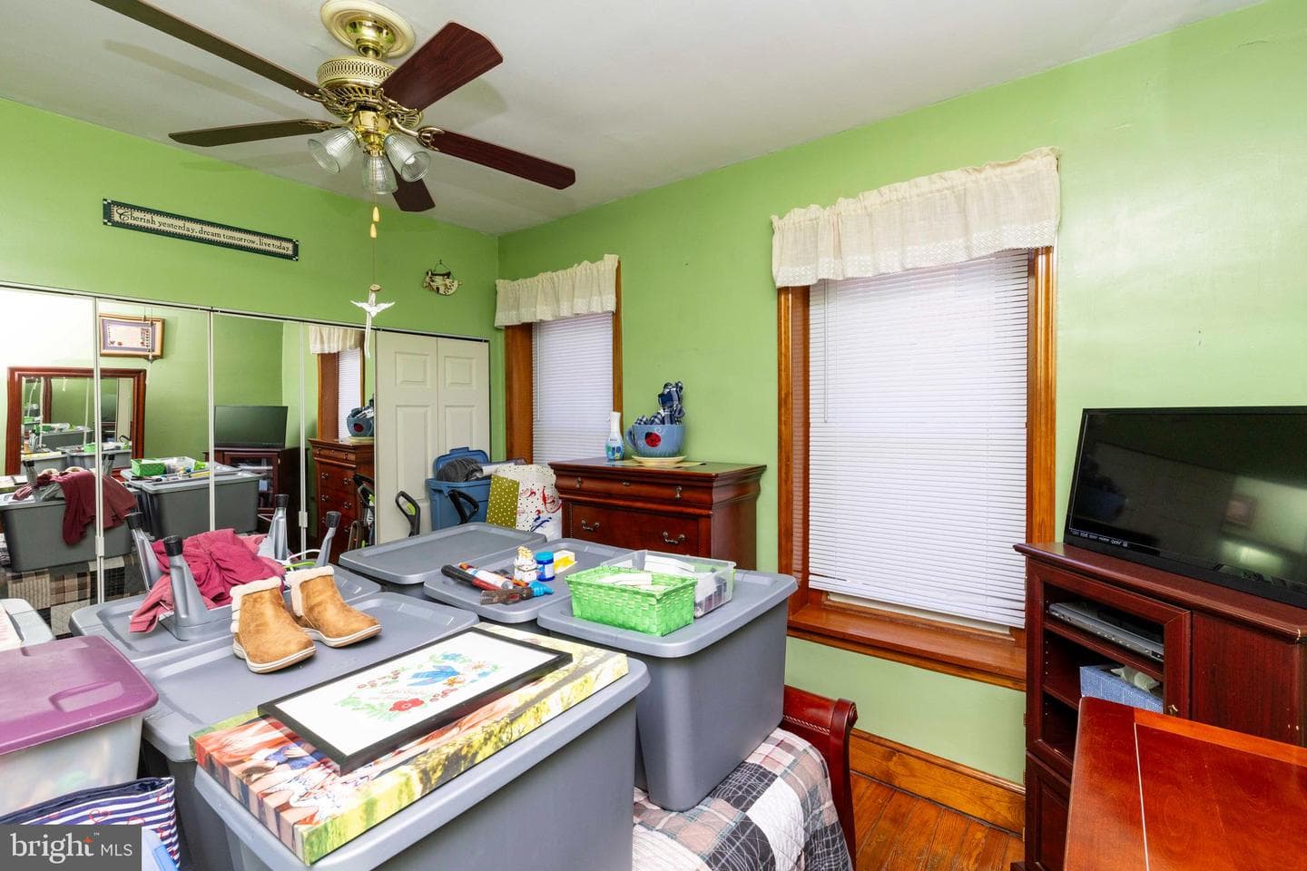 3955 Terrace Street photo 17