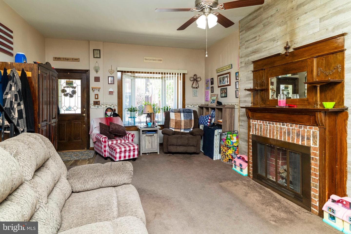 3955 Terrace Street photo 6