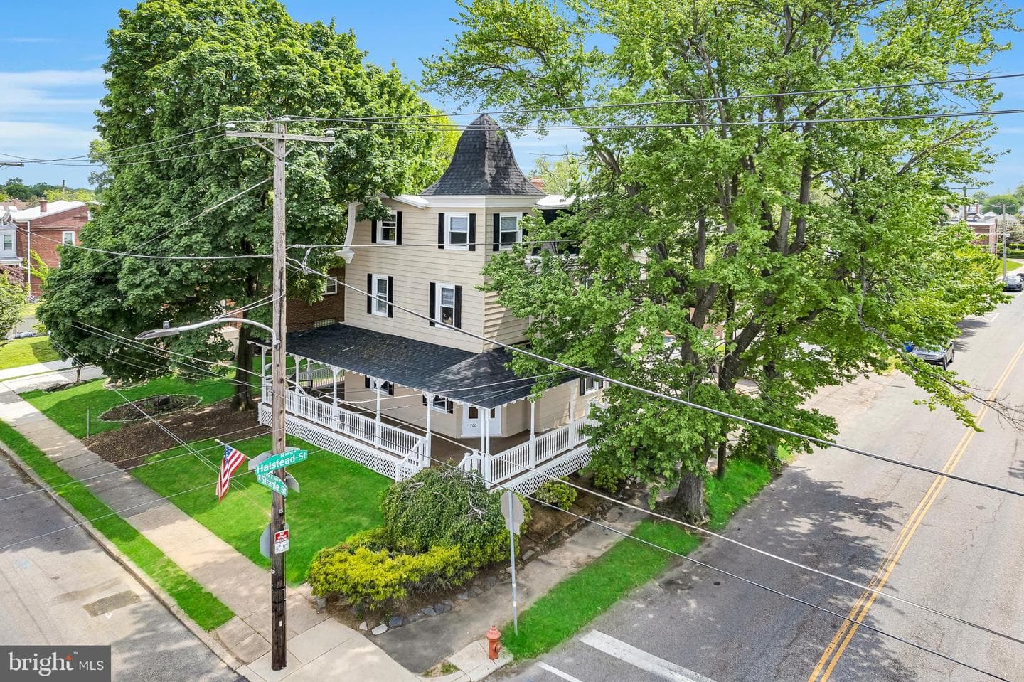 700 Strahle Street photo 1
