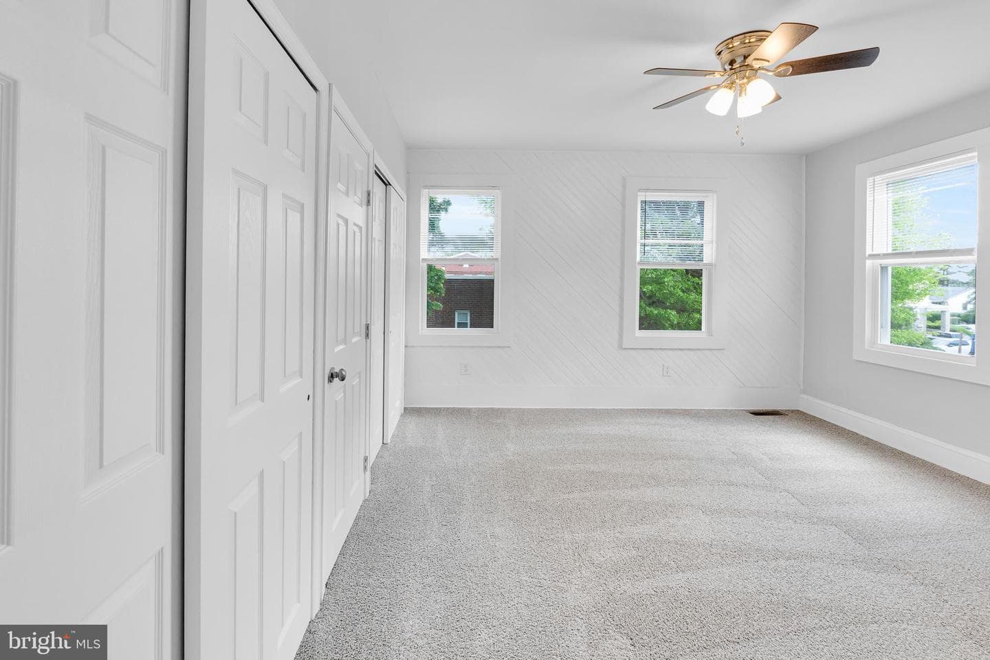 700 Strahle Street photo 25