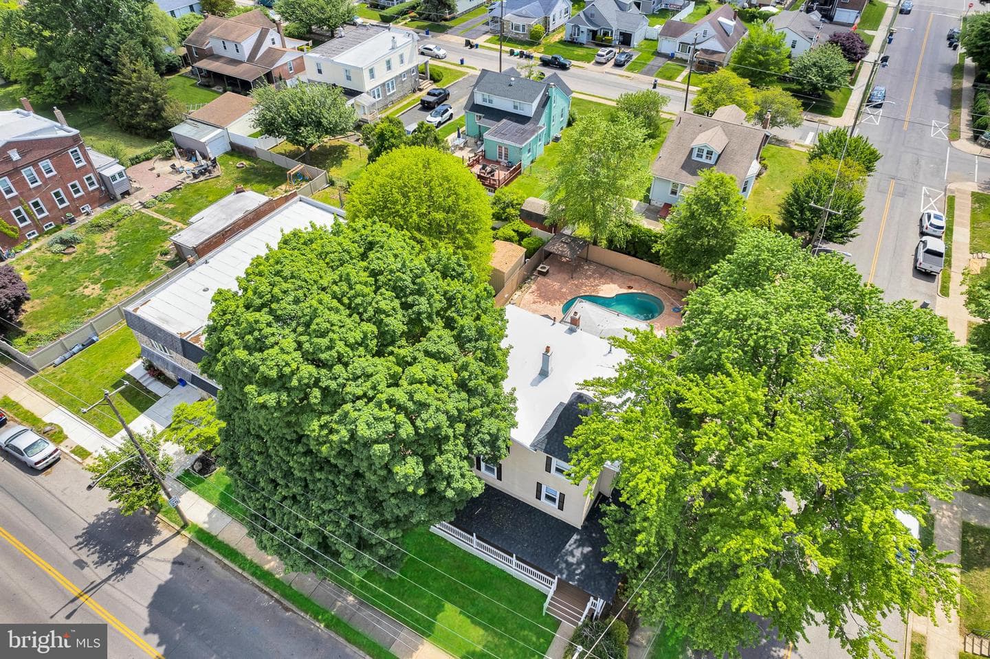 700 Strahle Street photo 46