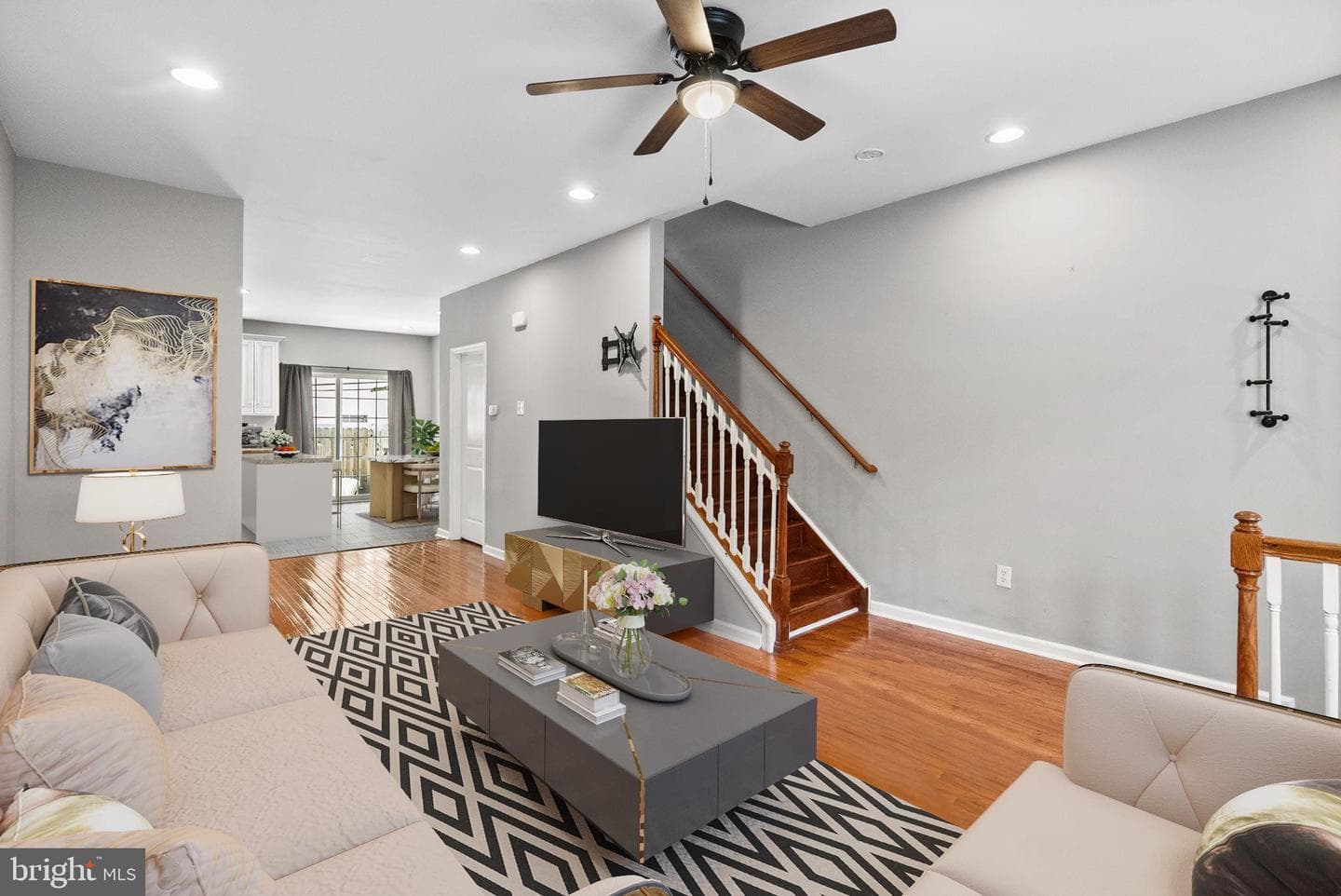 1607 Manton Street photo 5