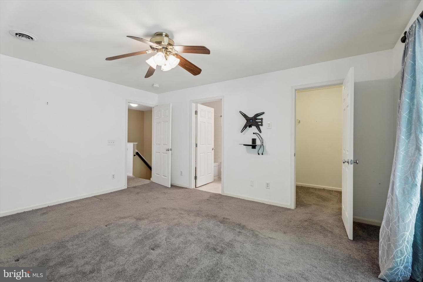 100 Parker Avenue #13 photo 13