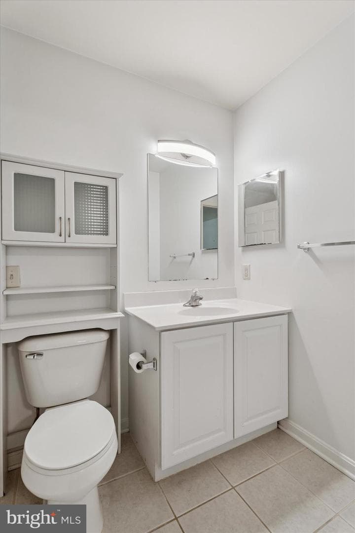 100 Parker Avenue #13 photo 16