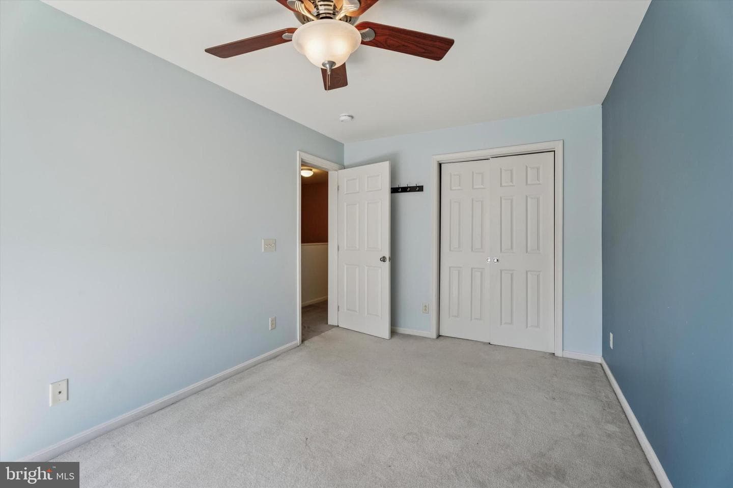 100 Parker Avenue #13 photo 19