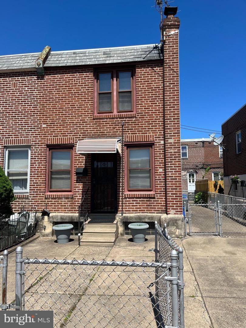 3638 Livingston Street photo 1