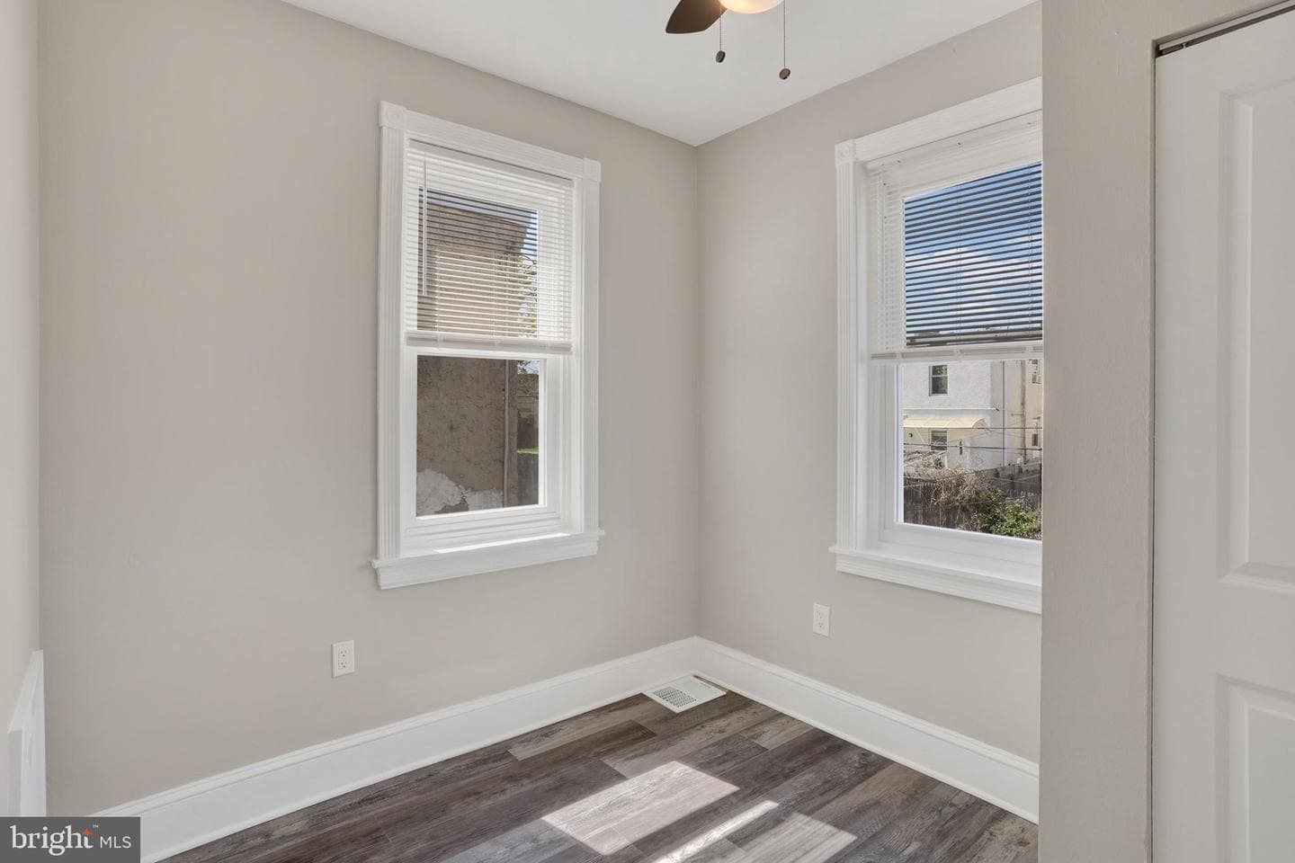 6706 Marsden Street photo 20