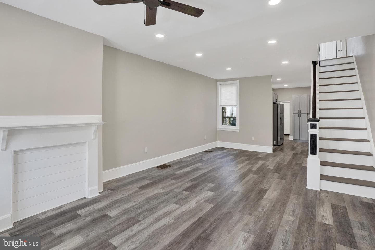 6706 Marsden Street photo 3