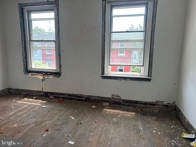 4121 Cambridge Street photo 17