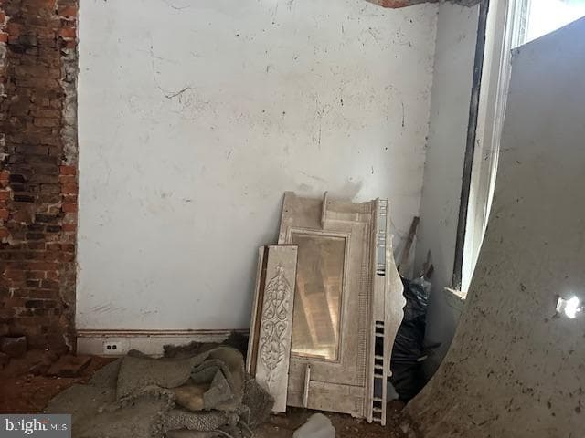 4121 Cambridge Street photo 5