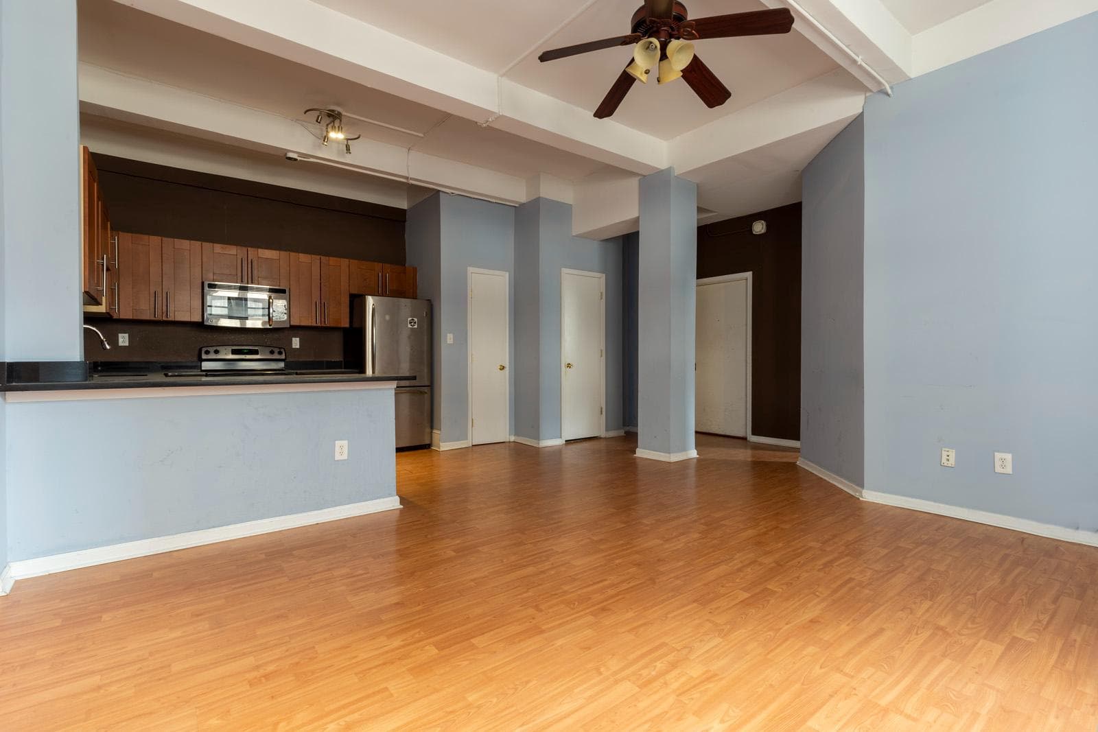 1324 Locust Street #1602 photo 3