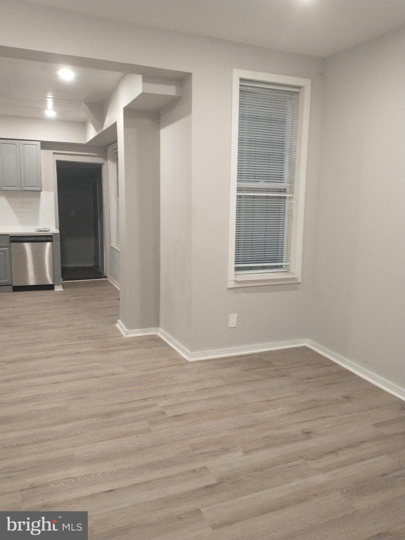 1630 N Gratz Street photo 4