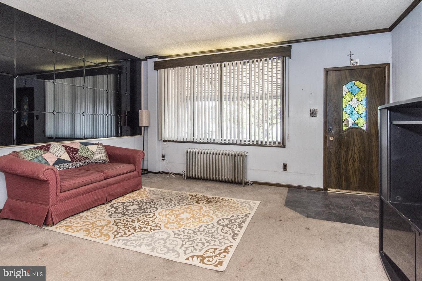2561 E Somerset Street photo 18