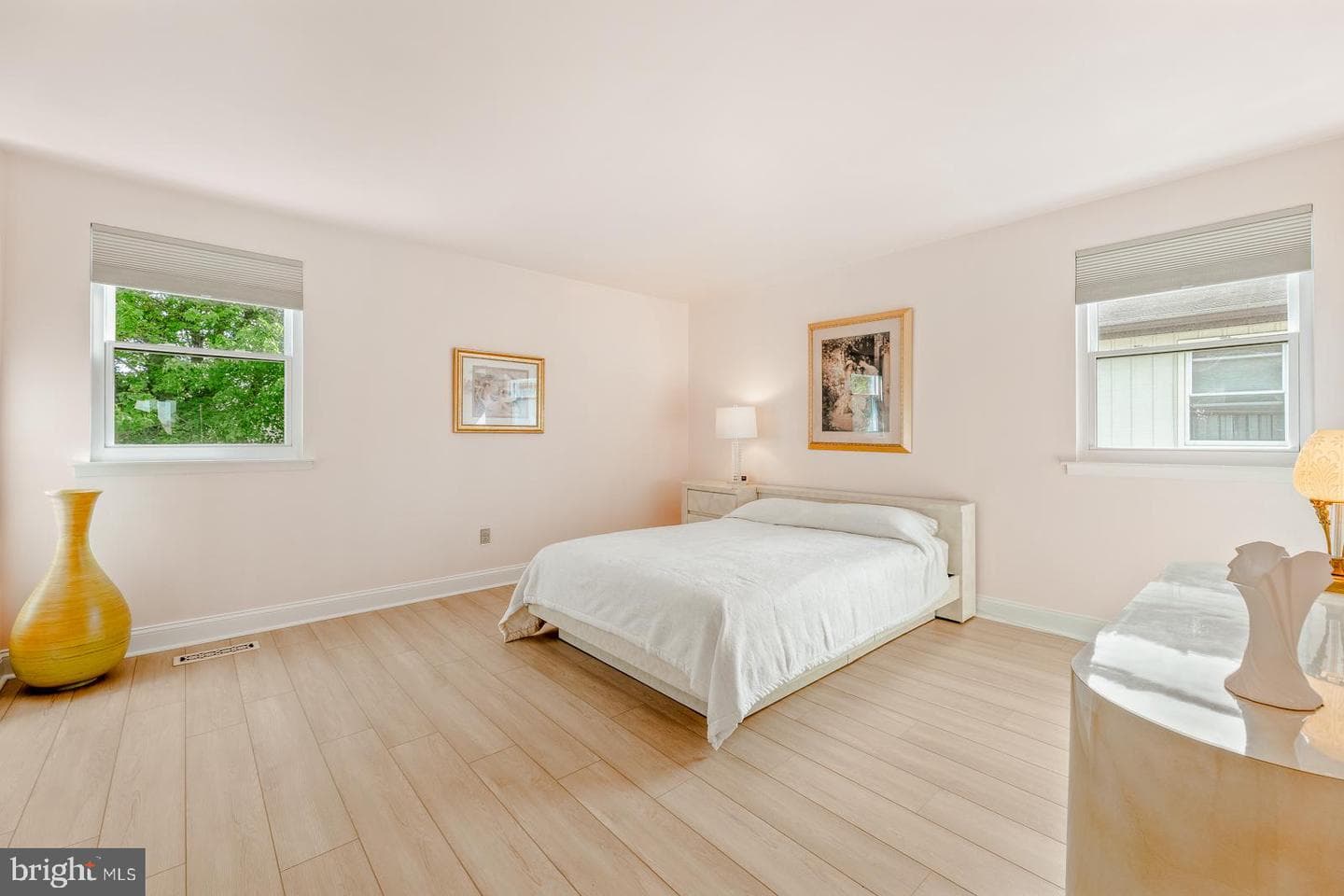 1115 Foster Street photo 13