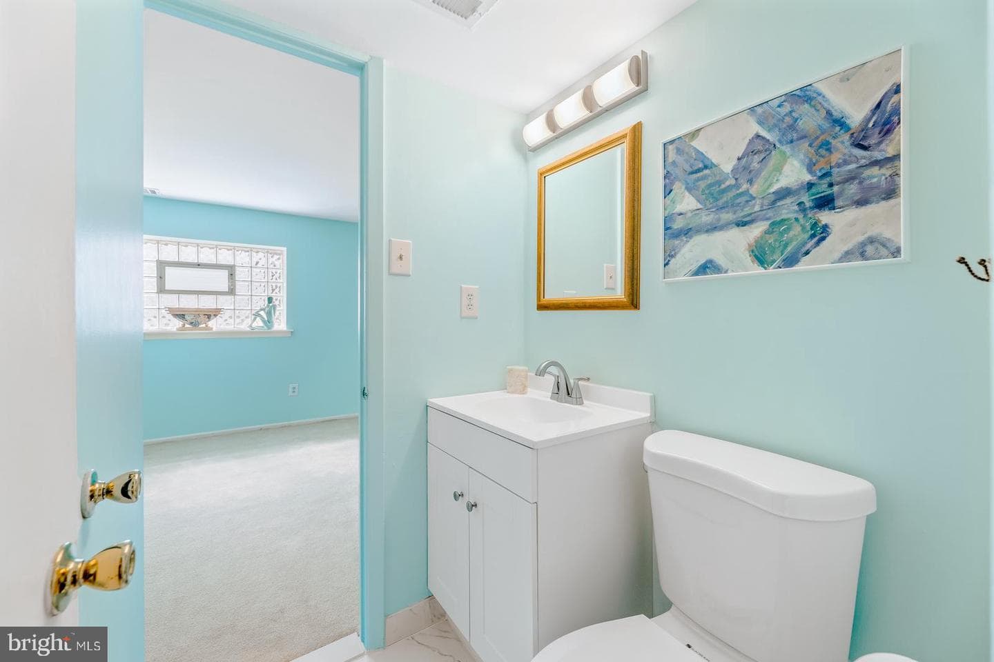 1115 Foster Street photo 27