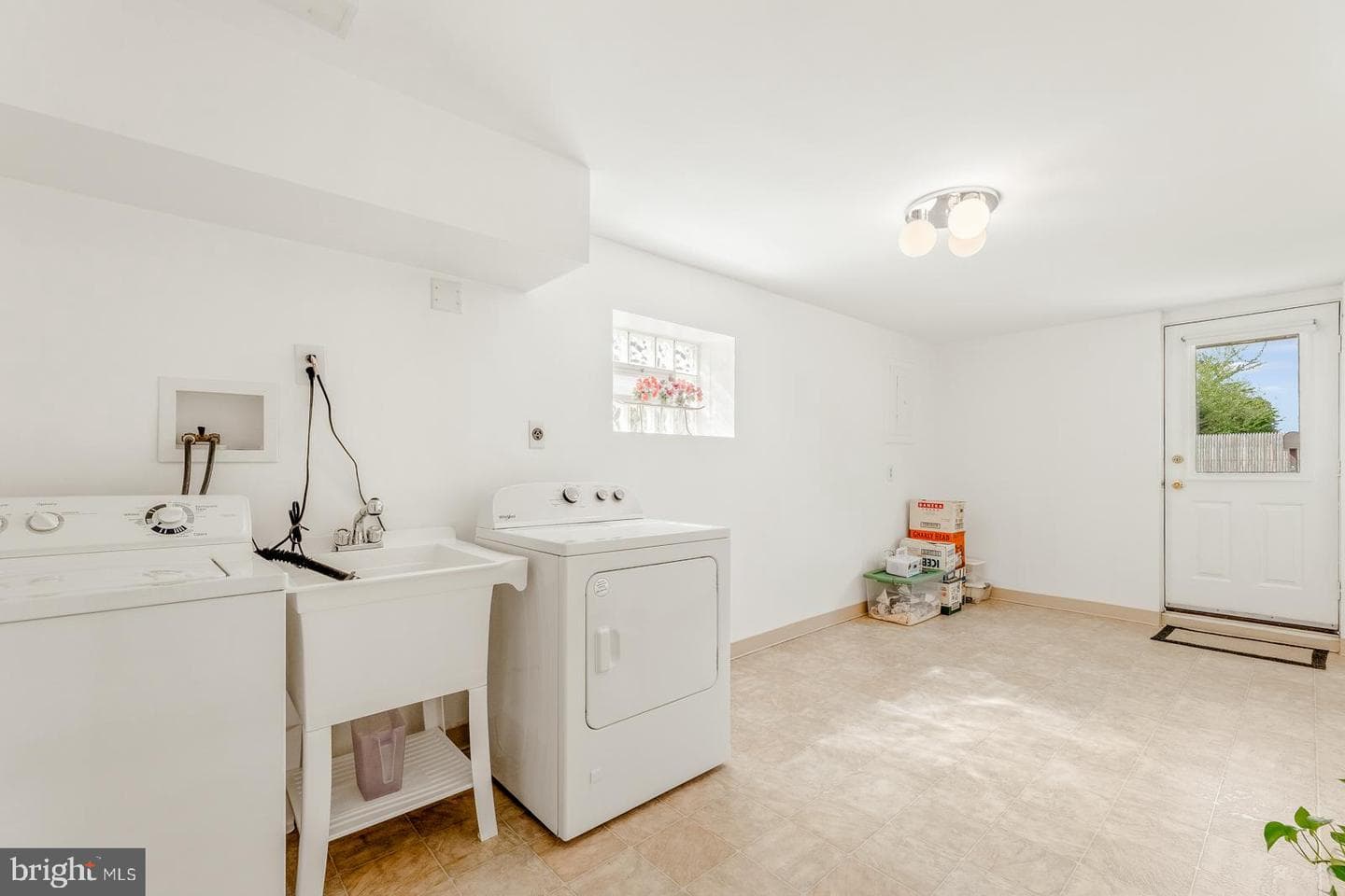 1115 Foster Street photo 29