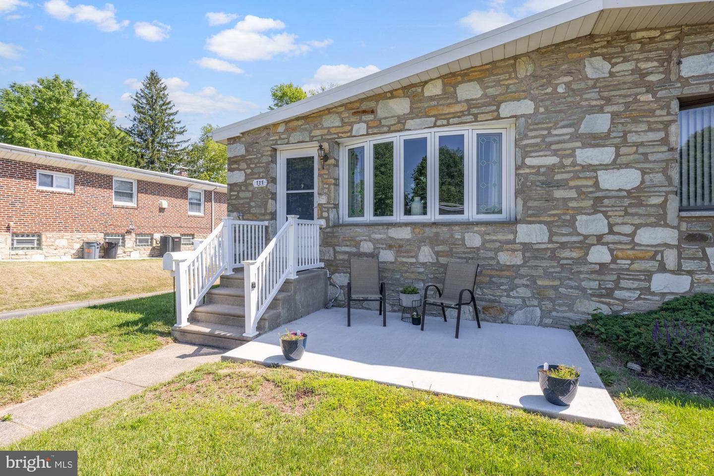 111 Village Lane photo 3