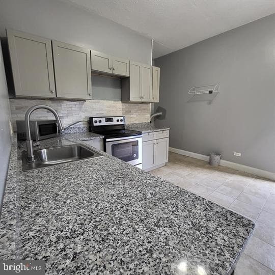 4551 Pulaski Avenue photo 10