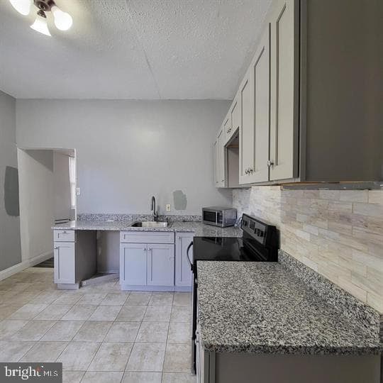 4551 Pulaski Avenue photo 12
