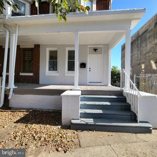 4551 Pulaski Avenue photo 2