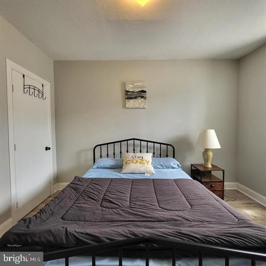 4551 Pulaski Avenue photo 23