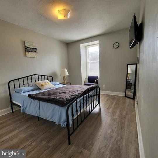 4551 Pulaski Avenue photo 24