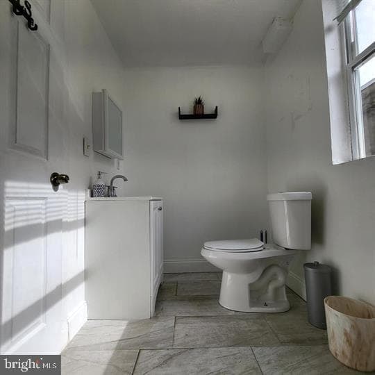 4551 Pulaski Avenue photo 28