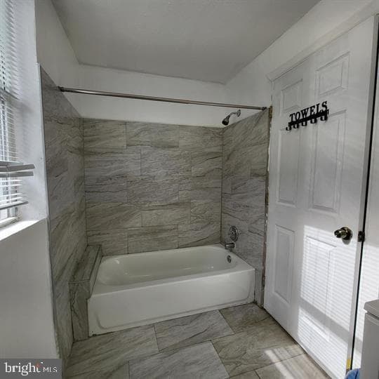 4551 Pulaski Avenue photo 29
