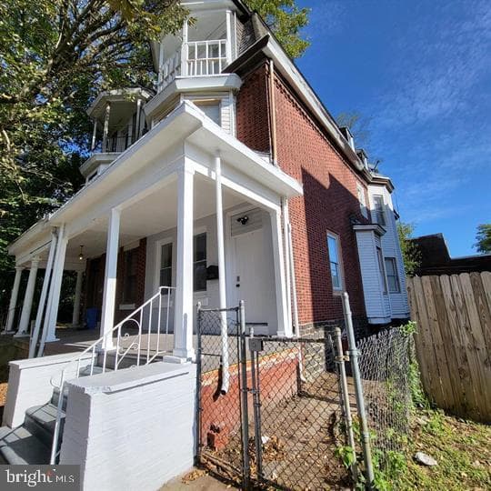 4551 Pulaski Avenue photo 3