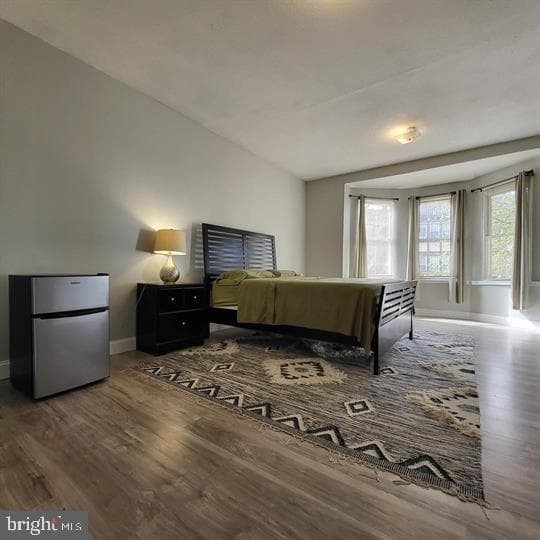 4551 Pulaski Avenue photo 38