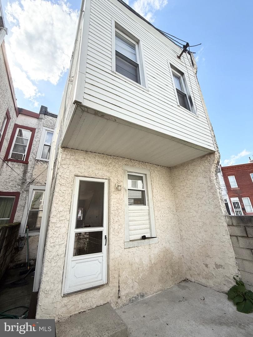 2735 N Sydenham Street photo 7