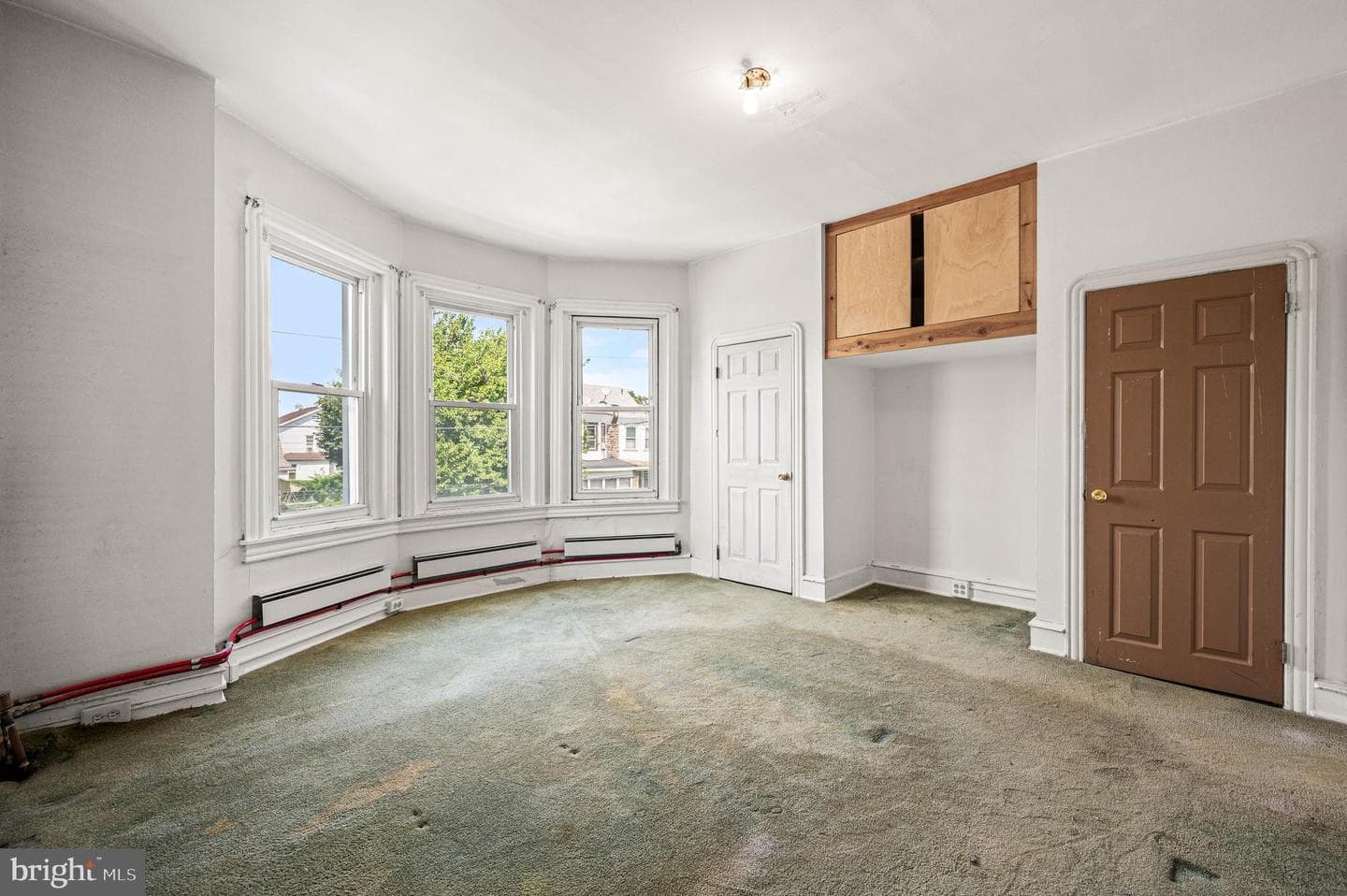 300 Gilham Street photo 17