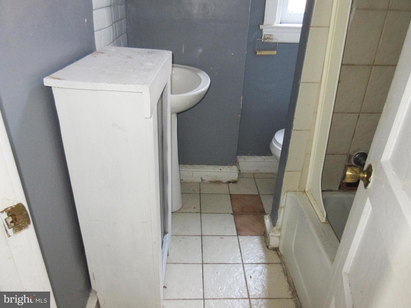 177 Roselyn Street photo 14