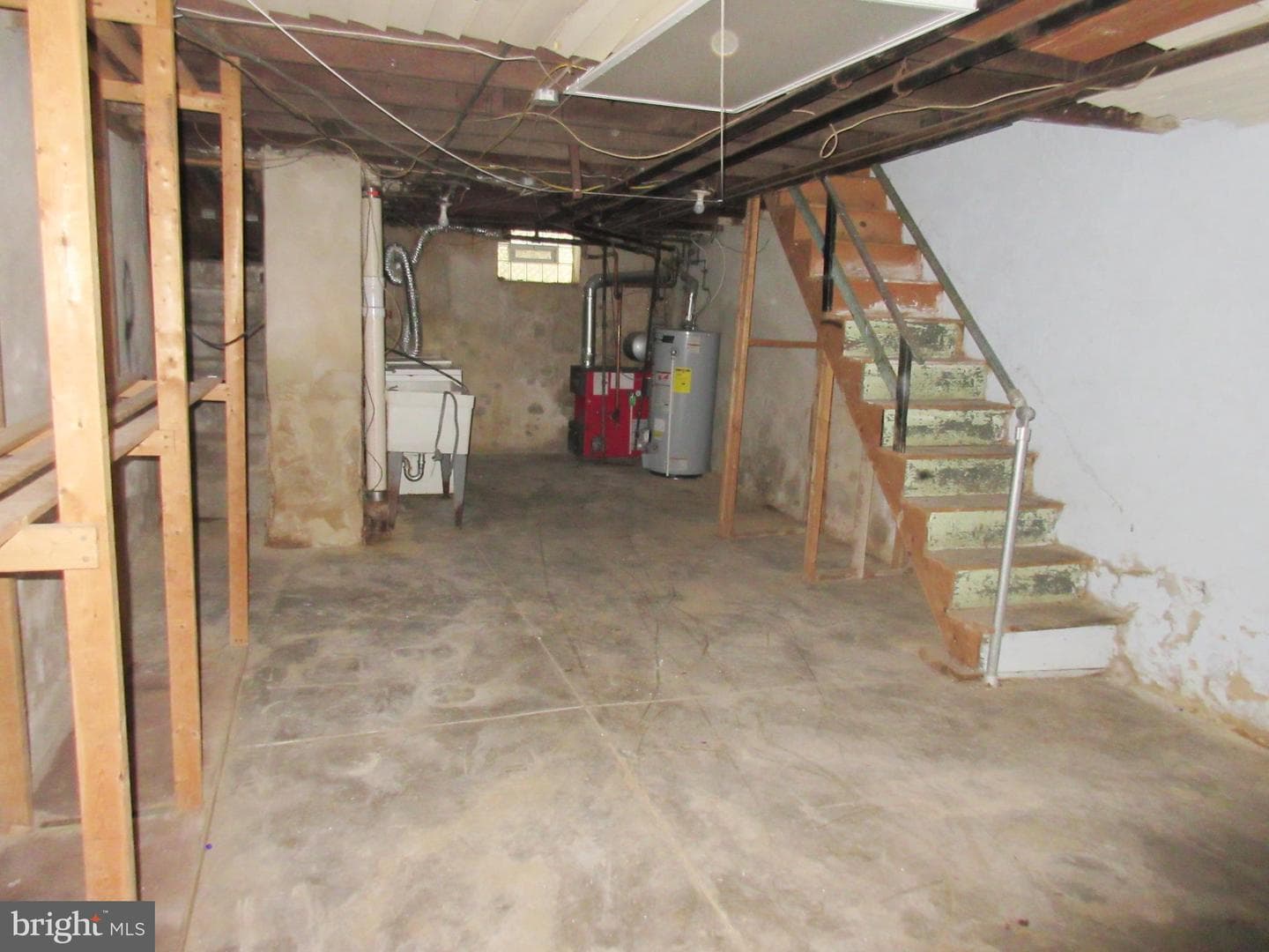177 Roselyn Street photo 22