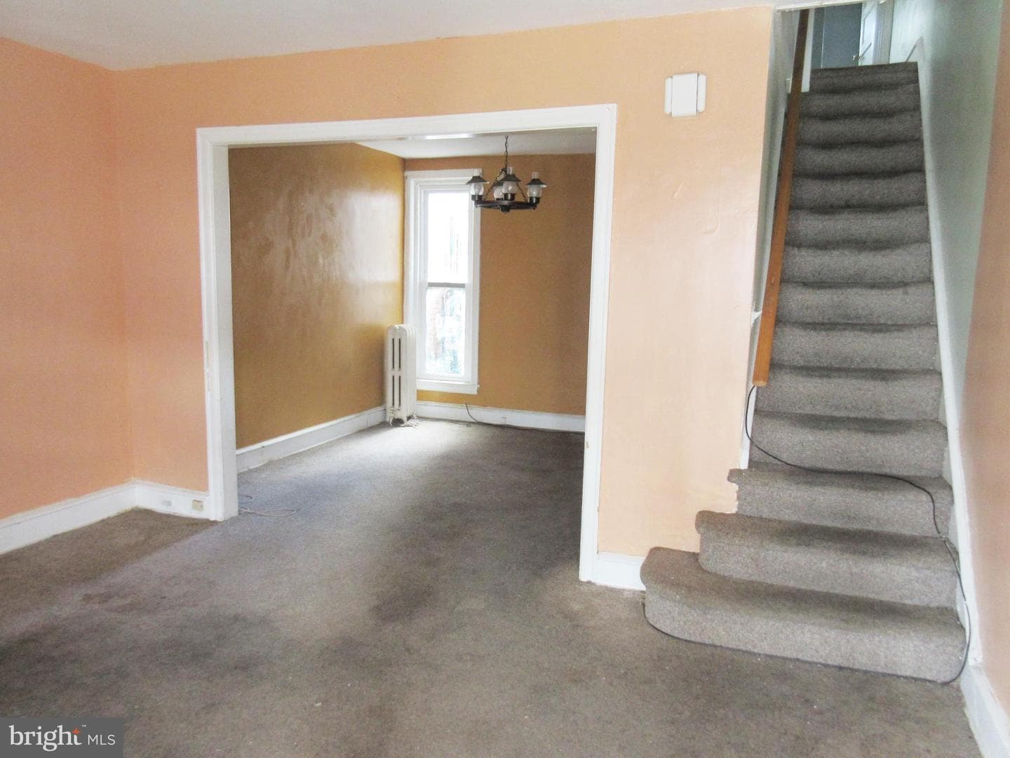 177 Roselyn Street photo 3
