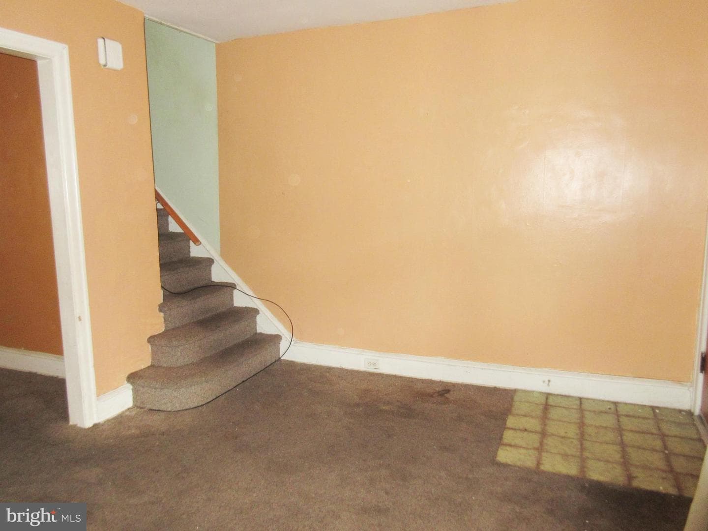 177 Roselyn Street photo 4