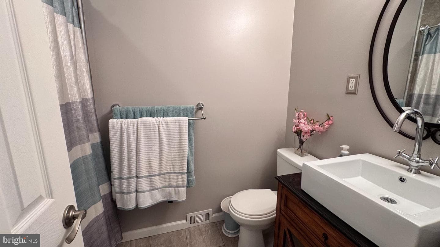 3976 Carteret Drive photo 14