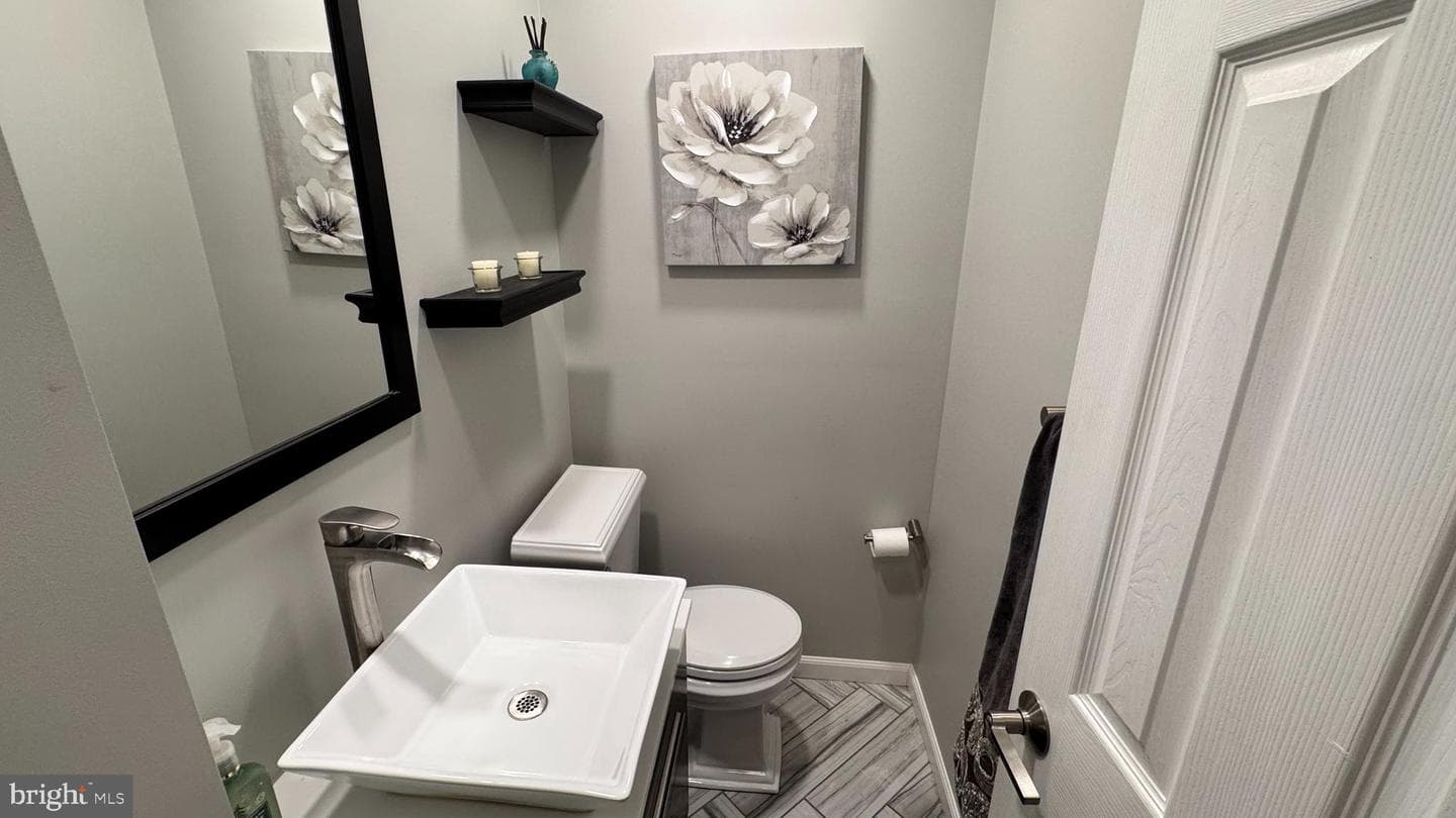 3976 Carteret Drive photo 8