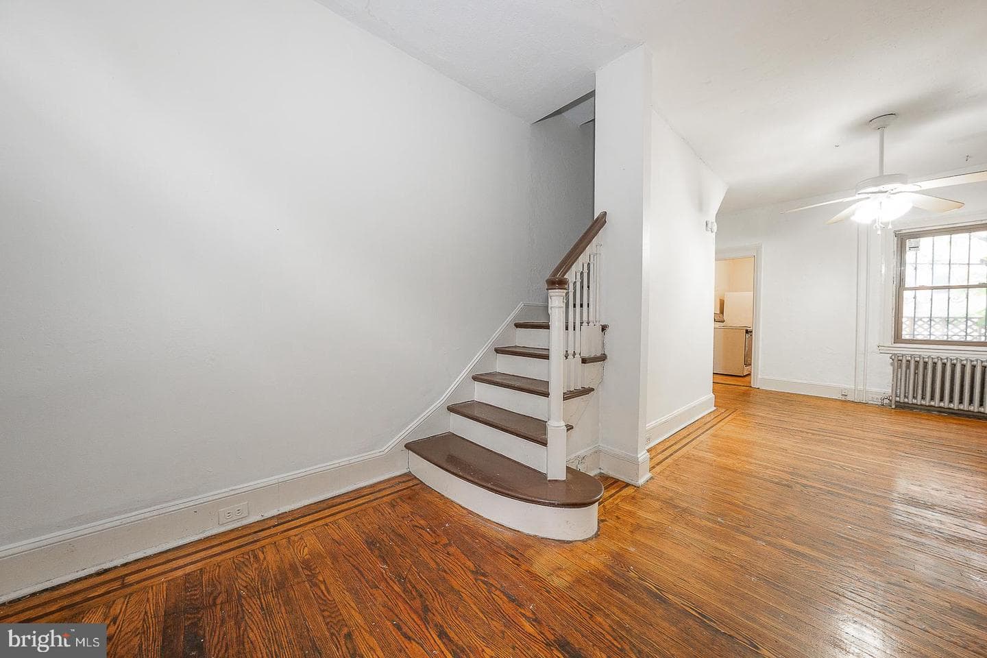 106 N Mole Street photo 23