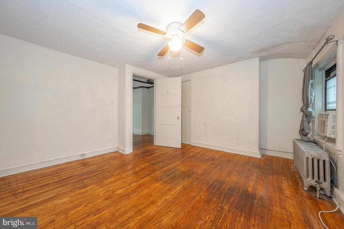 106 N Mole Street photo 29