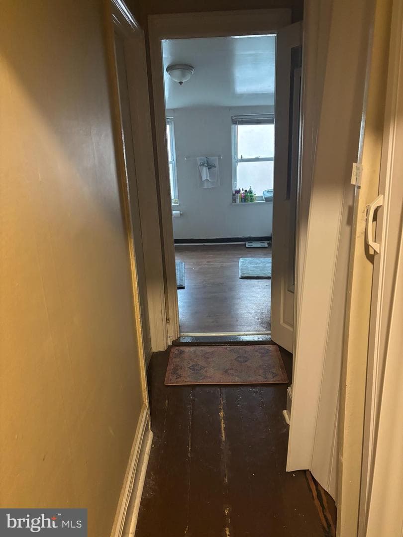 113 N Mole Street photo 8