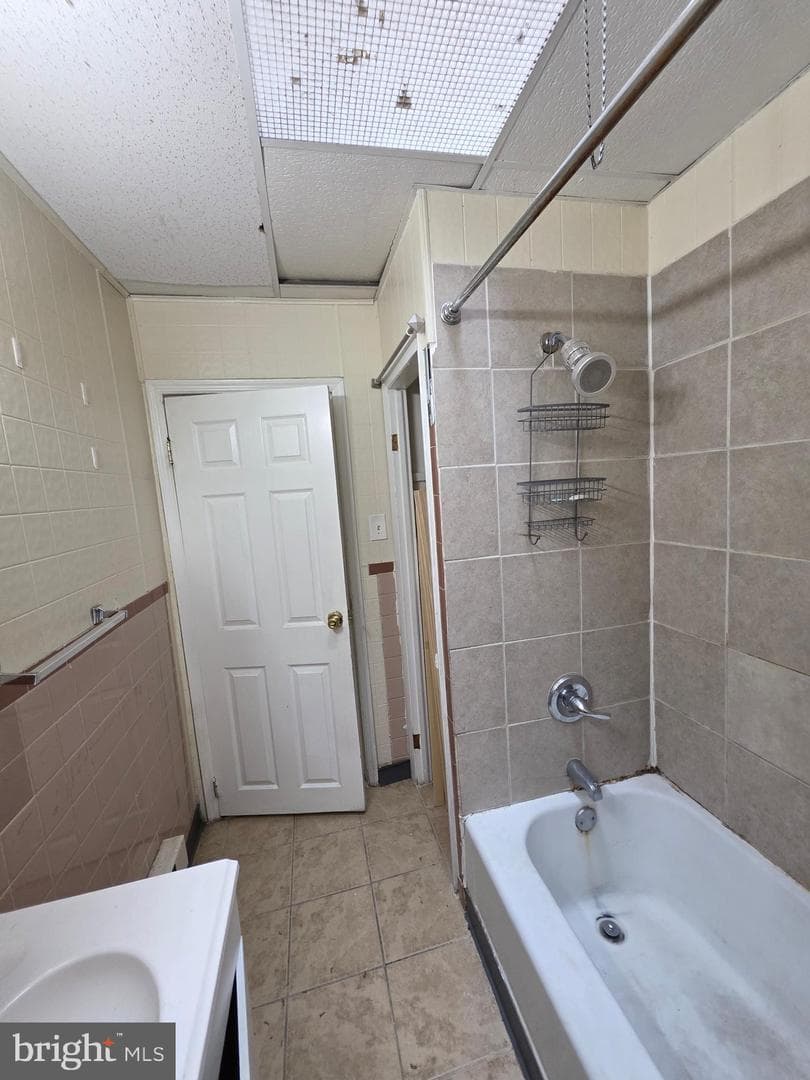 1710 Scattergood Street photo 35