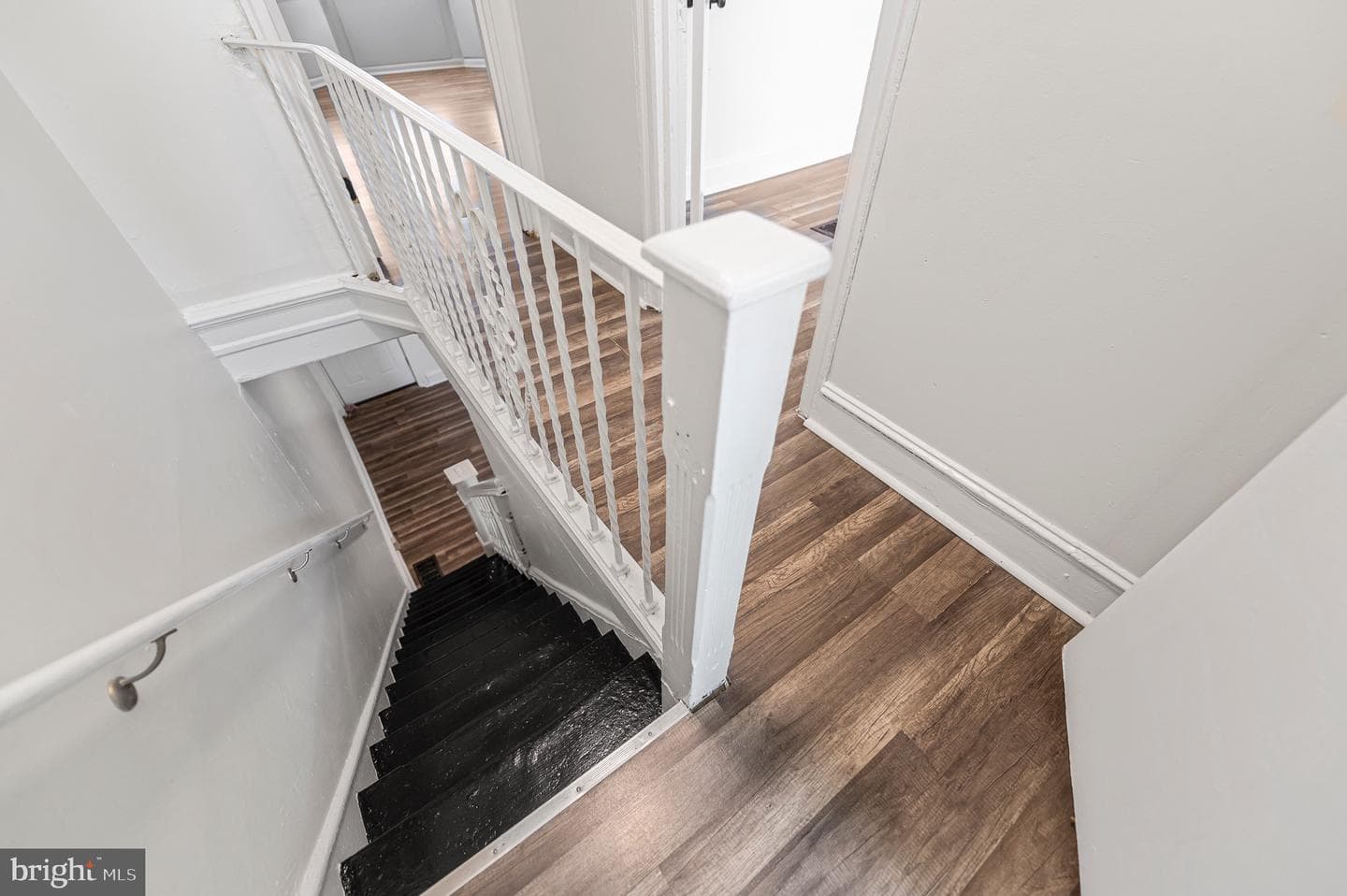2204 Yelland Street photo 12
