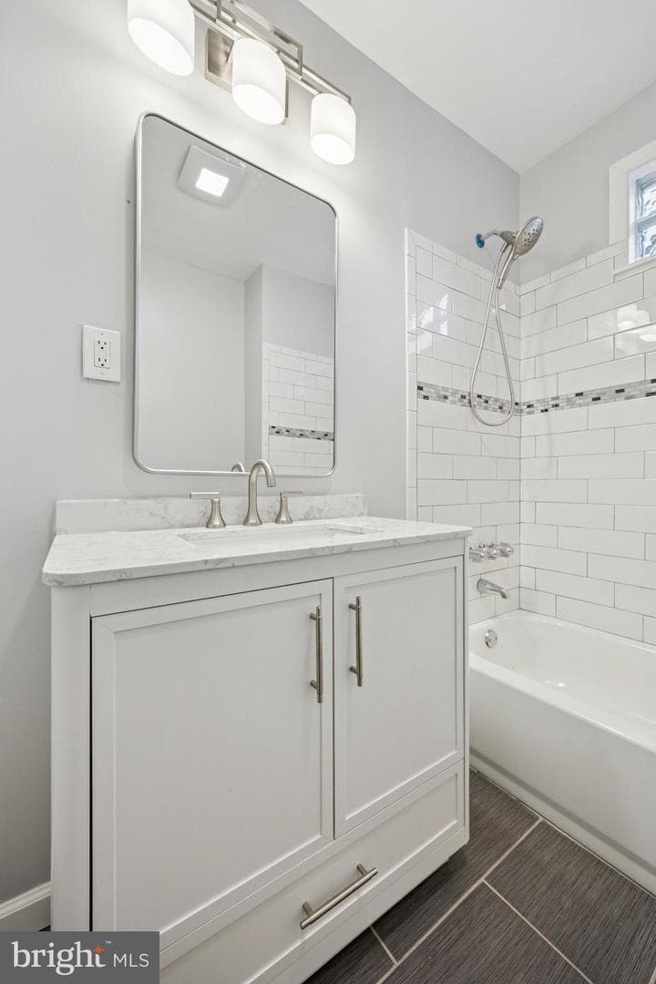 7017 Montague Street photo 11